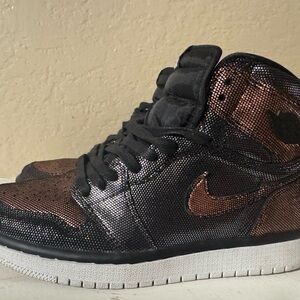 Nike Black and Bronze Athletic Shoes